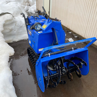 除雪機 ヤマハ YS1070　10馬力 中古 メンテ済み ガソリン携行缶お付けしますの画像
