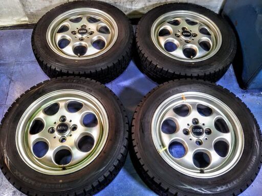 冬15インチ ミニ純正 MINI純正 ミニクーパー 175/65R15 人気の ダンロップ【富山 手渡しもOK】15インチ 冬 スタッドレスタイヤ 中古 4本 車検対応
