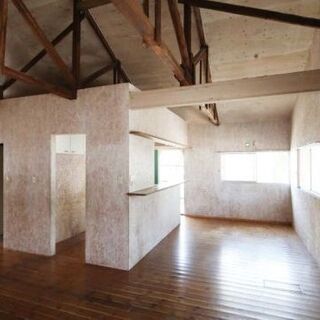 【アトリエ・工房・居住可】約90㎡・部屋数多い米軍ハウス・ギャラリーやワークショップも～埼玉入間 - 賃貸（マンション/一戸建て）