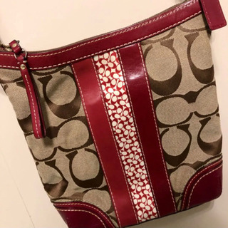 美品COACH コーチシグネチャーショルダーバック