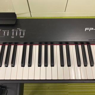Roland 電子ピアノ FP-4-BK 椅子付きの画像