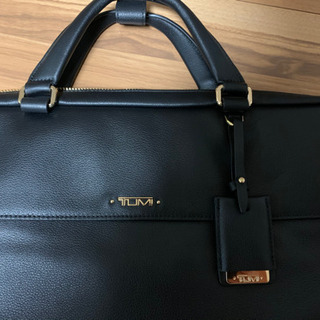 TUMI 牛革バッグ　新品未使用の画像