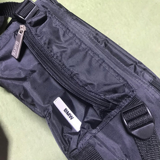 無料‼️あげます‼️BMW オリジナルカメラバッグ　ボディバッグ　写真　カメラ　レンズの画像