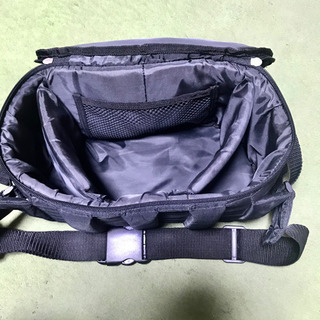 無料‼️あげます‼️BMW オリジナルカメラバッグ　ボディバッグ　写真　カメラ　レンズの画像