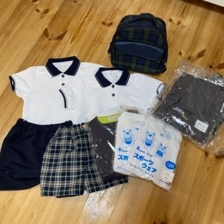 三和こども園　制服