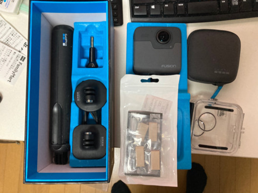 360°アクションカメラ　GoPro Fusion　SDカード(32G)×2・水中用ハウジングケース付き