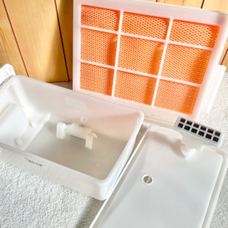 良品 日立 クリエア 加湿空気洗浄機 自動お掃除機能 EP-MVG500 KSの画像