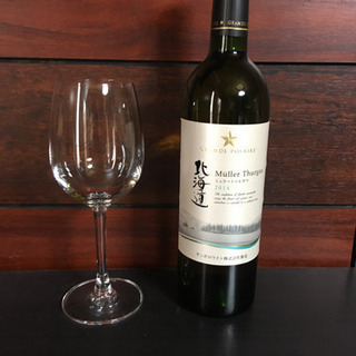 【受付終了】おまけ付き・北海道ミュラートゥルガウ白ワイン750ml