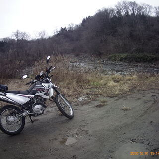 バイクで林道　渓流釣り - 友達