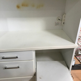 食器棚　炊飯器　電子レンジ収納の画像