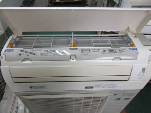 K02090　ダイキン　中古エアコン　主に18畳用　冷5.6kw／暖6.7kw