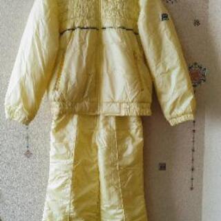 スキーウエアー