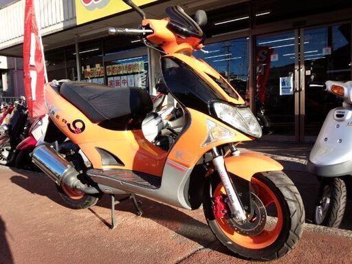 NO.3632　キムコ　スーパー９Ｓ 水冷２サイクルエンジン　前後ディスクブレーキ　オレンジ＆ブラック　☆彡