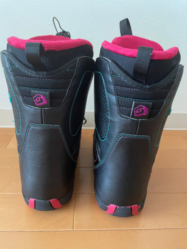 スノーボードブーツ SALOMON