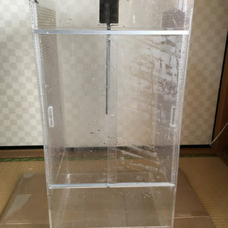 アクリルケージ