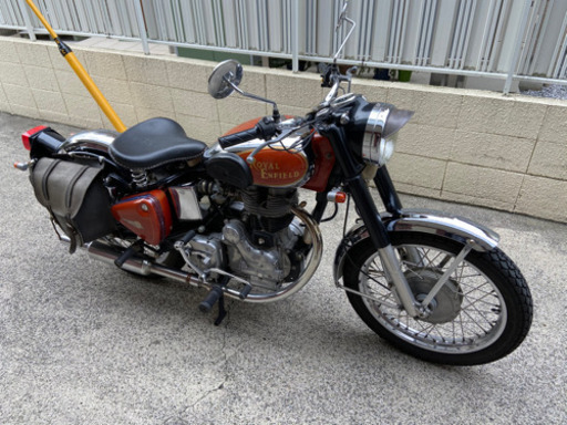 ロイヤルエンフィールド BULLET350【アイアンエンジン/逆シフト車】