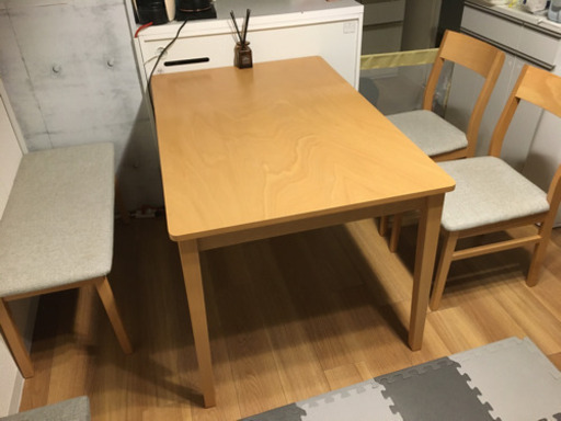 ニトリ　ダイニングテーブルセット　　4500円
