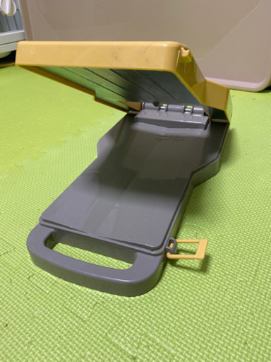 缶つぶし器