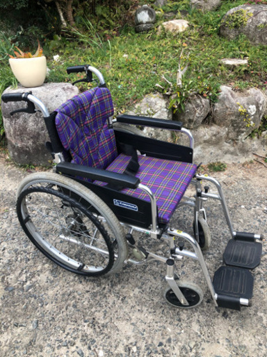 カワムラ　車椅子　日本製　パープル