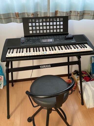 電子ピアノ　ヤマハ　PSR-320