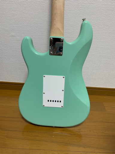 Fender Squier ストラトキャスター ライトグリーン