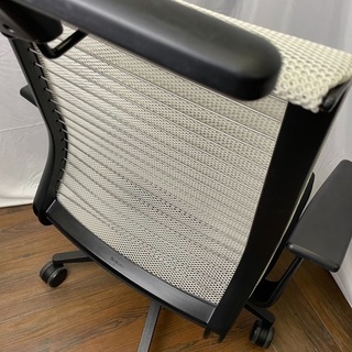 シンクチェア THK-13201 Steelcase 肘付ハイバックチェアの画像