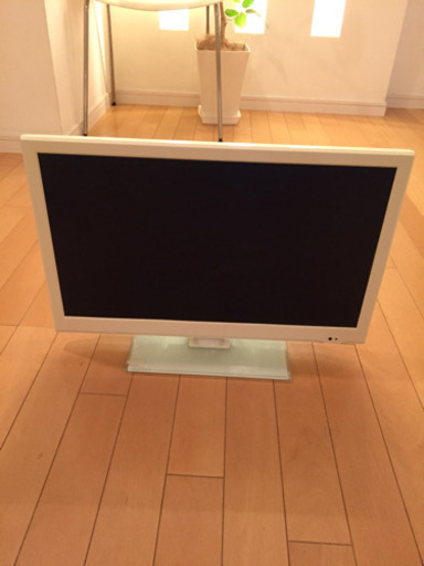 液晶テレビ 22型