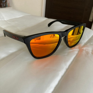 オークリー フロッグスキン