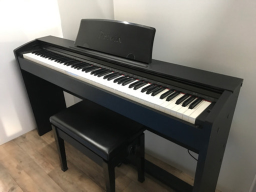 電子ピアノ　CASIO  PX735