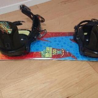 子供用スノーボード一式　板、ビンディング、ブーツ３点の画像