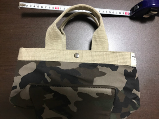 しっかりとした作りのバッグ