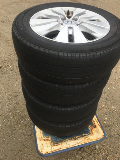 ホンダ純正ホイール205/60R16