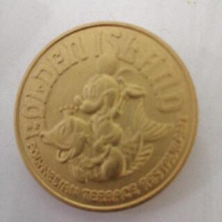 ディズニーランドのバッチ　無料