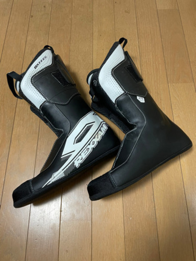 スキーブーツ　レグザム　27センチ　