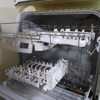 パナソニック　食器洗乾燥機NP-TR8の画像