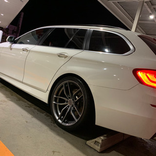 BMW 523iツーリング ハイラインの画像