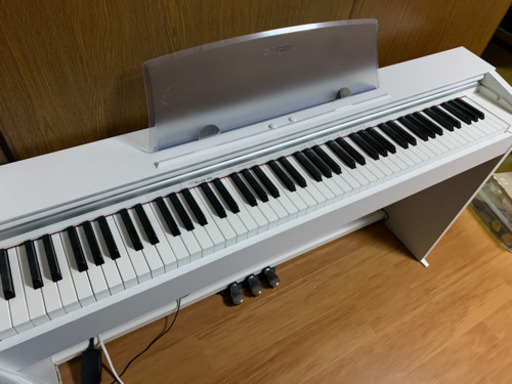 CASIO 電子ピアノ 美品（商談中）