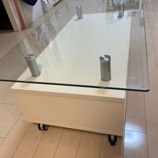 引っ越しに伴い家具譲ります