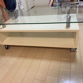 引っ越しに伴い家具譲りますの画像
