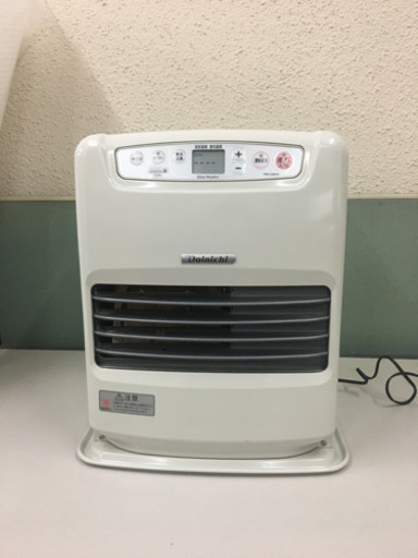 ダイニチ 石油ファンヒーター 2018年製　木造9畳/鉄筋12畳