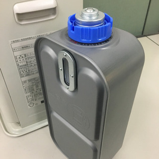 ダイニチ 石油ファンヒーター 2018年製　木造9畳/鉄筋12畳の画像