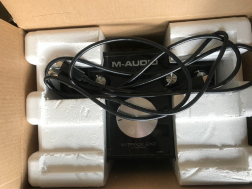 M-AUDIO ( エムオーディオ ) M-Track 2x2 Vocal Studio Pro+マイクスタンド