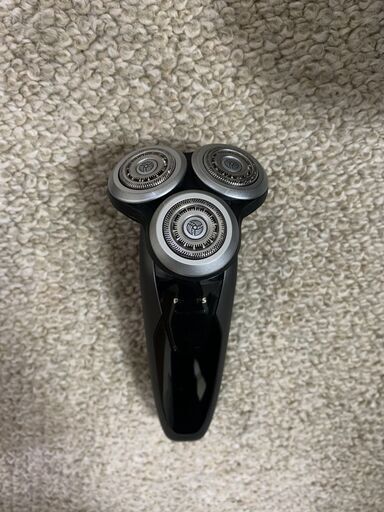 【値下げ！！！】Shaver series 9000 ウェット＆ドライ電気シェーバー S9031/37