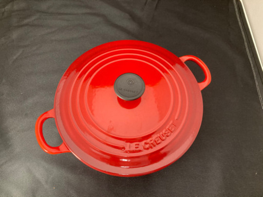 【店舗同時販売中】LE CREUSET  ル・クルーゼ　L2501-22 未使用品　箱付「　22cm ココットロンド　」【店頭販売限定