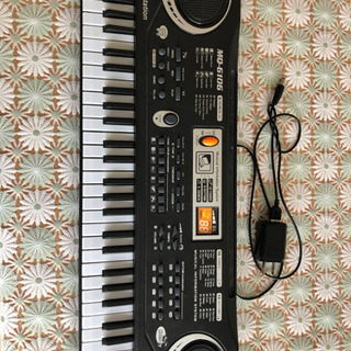 電子キーボード