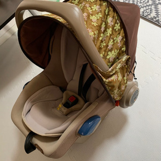 combiチャイルドシートグッドキャリー