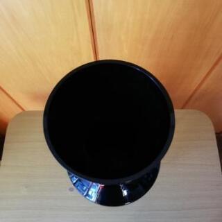 超大型ガラス製花瓶の画像