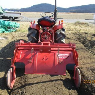 ヤンマートラクターYM1300の画像