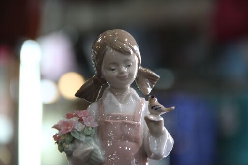 LLADRO(リヤドロ)　置物 「小鳥と話す少女」【愛品倶楽部柏店】