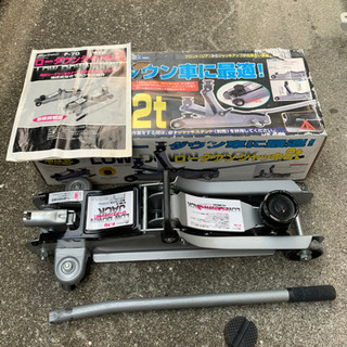 油圧ジャッキ 2tの画像